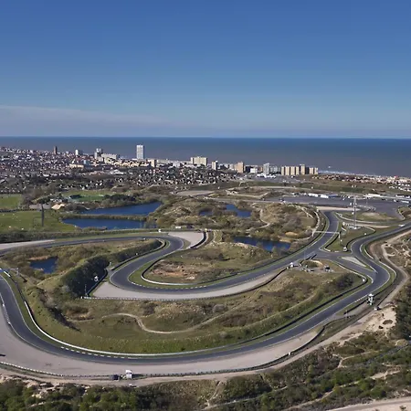 Bella Zandvoort